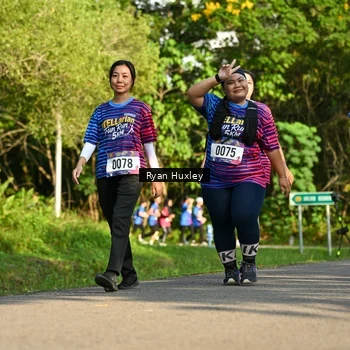 Runner Photo 8020061
