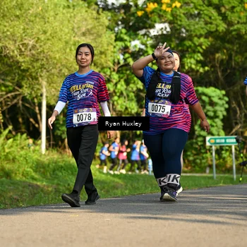 Runner Photo 8020063