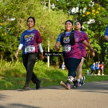 Runner Photo 8020065