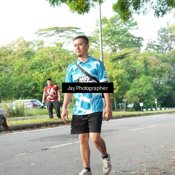 Runner Photo 8020088