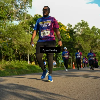 Runner Photo 8020105