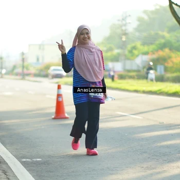 Runner Photo 8020117