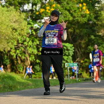 Runner Photo 8020122