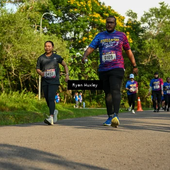 Runner Photo 8020124
