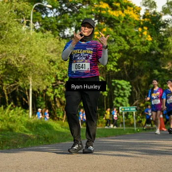 Runner Photo 8020129