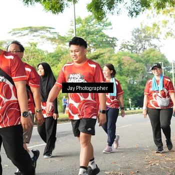 Runner Photo 8020136