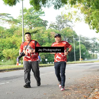 Runner Photo 8020153