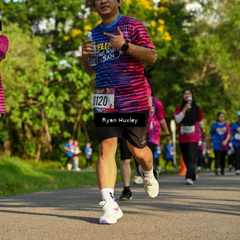 Runner Photo 8020154
