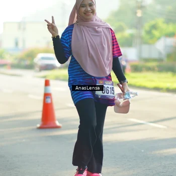Runner Photo 8020157