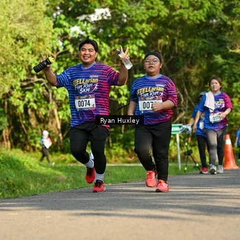 Runner Photo 8020177