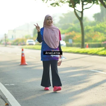 Runner Photo 8020180