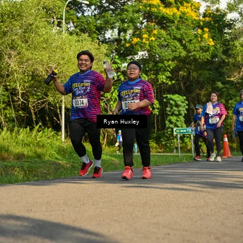 Runner Photo 8020190