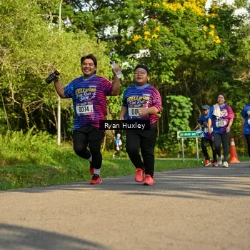 Runner Photo 8020194
