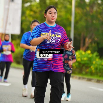 Runner Photo 8020195