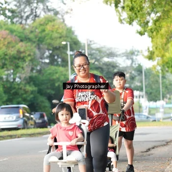 Runner Photo 8020201
