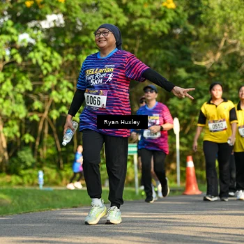 Runner Photo 8020213