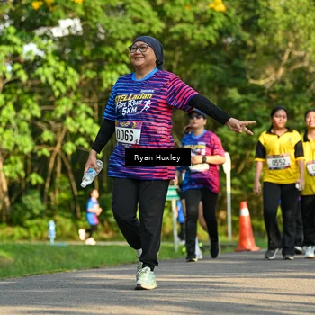 Runner Photo 8020214