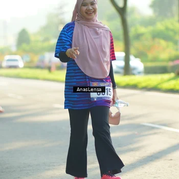 Runner Photo 8020231