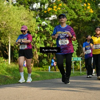 Runner Photo 8020232