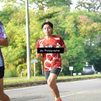 Runner Photo 8020244