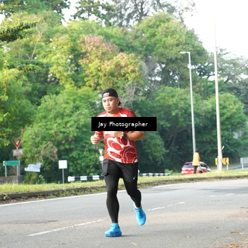 Runner Photo 8020257