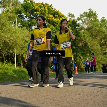 Runner Photo 8020258