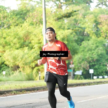 Runner Photo 8020265