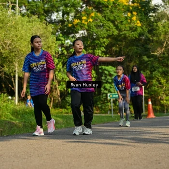 Runner Photo 8020279