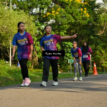 Runner Photo 8020284