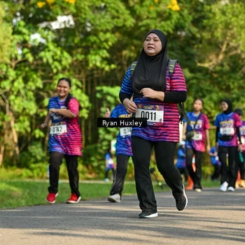 Runner Photo 8020302