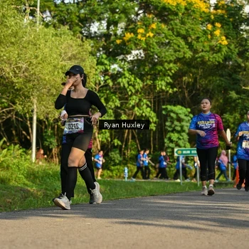 Runner Photo 8020349