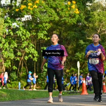 Runner Photo 8020353