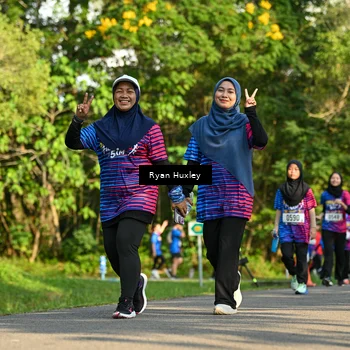 Runner Photo 8020359