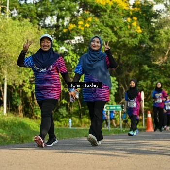 Runner Photo 8020370
