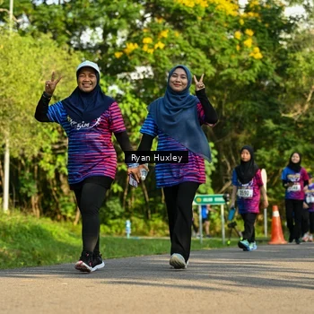 Runner Photo 8020371