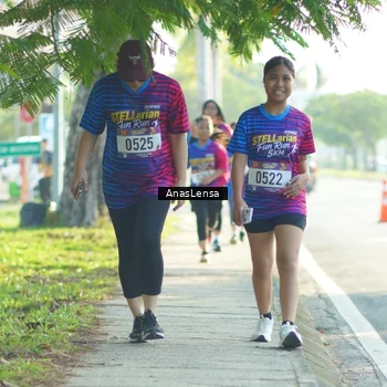 Runner Photo 8020406
