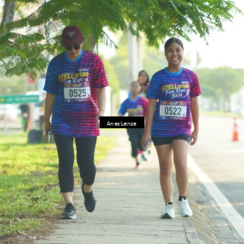 Runner Photo 8020407