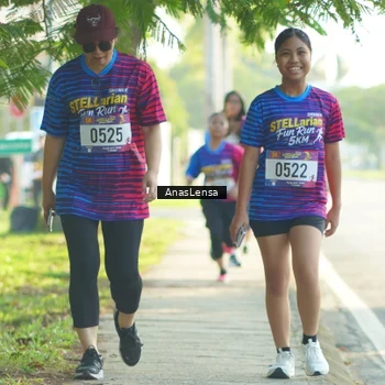 Runner Photo 8020413