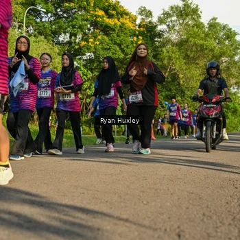 Runner Photo 8020423