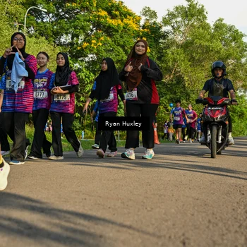 Runner Photo 8020426