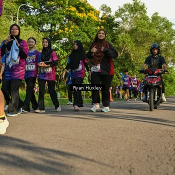 Runner Photo 8020427