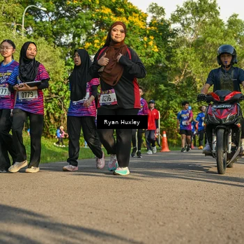 Runner Photo 8020428