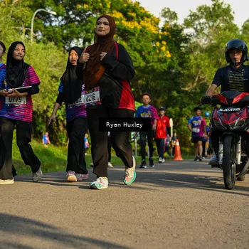 Runner Photo 8020432