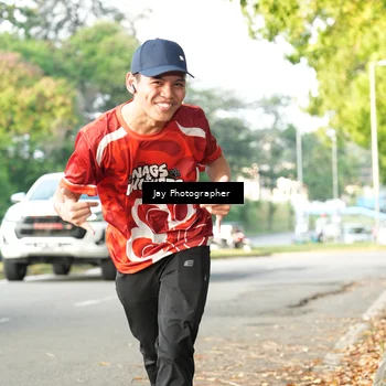 Runner Photo 8020439