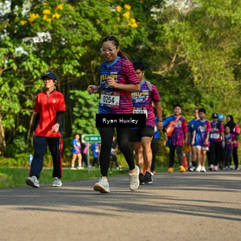 Runner Photo 8020440