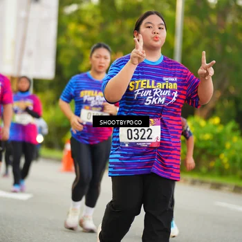 Runner Photo 8020451