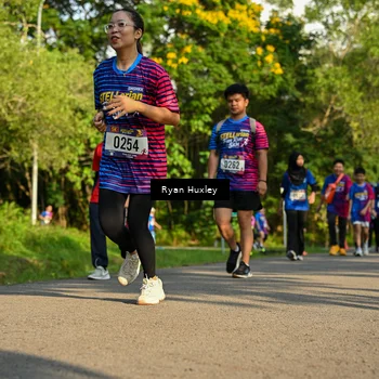 Runner Photo 8020454