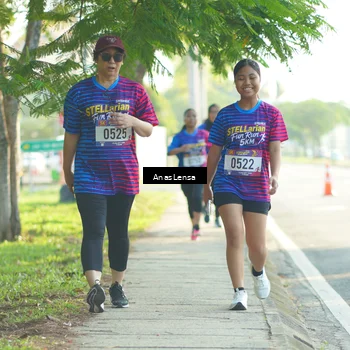 Runner Photo 8020476