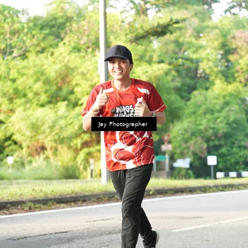 Runner Photo 8020481