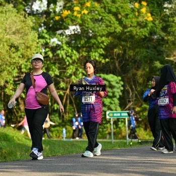 Runner Photo 8020521